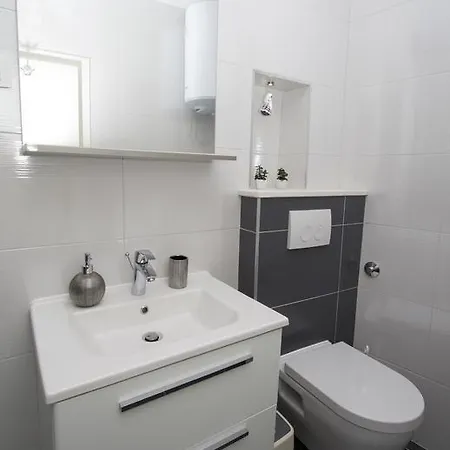 Apartment Sabioncello *